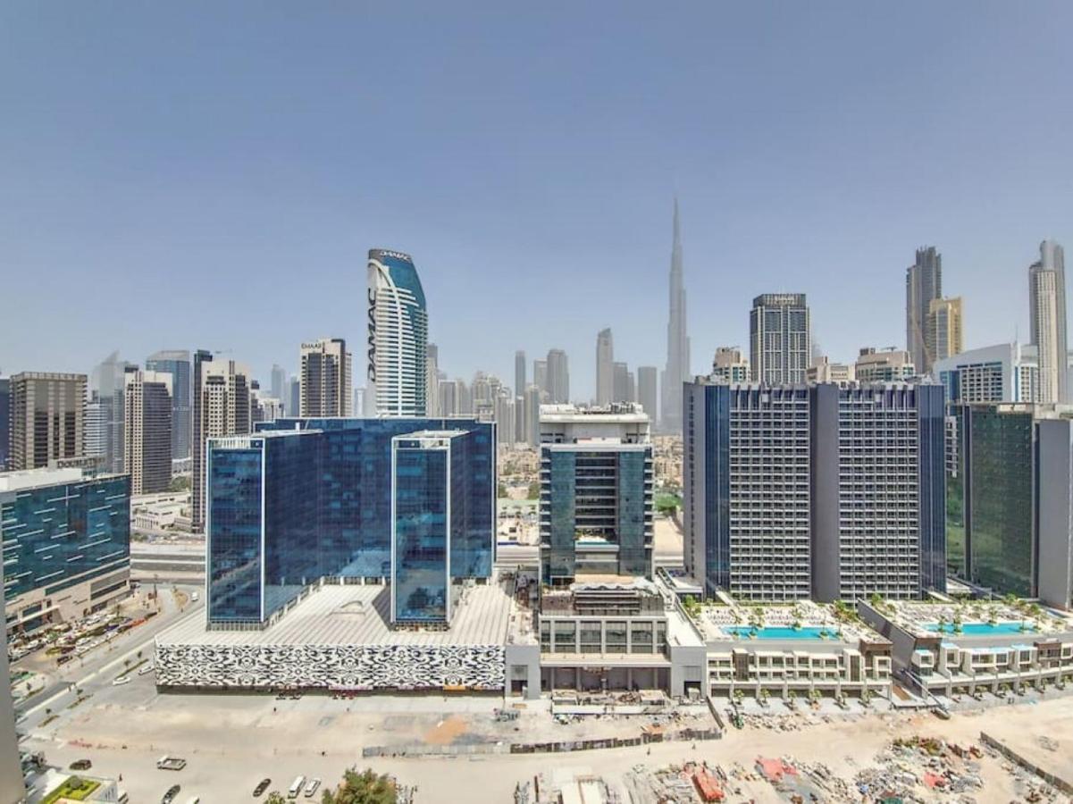 Vera Tower - Smart Two Bedroom Apartment Dubai